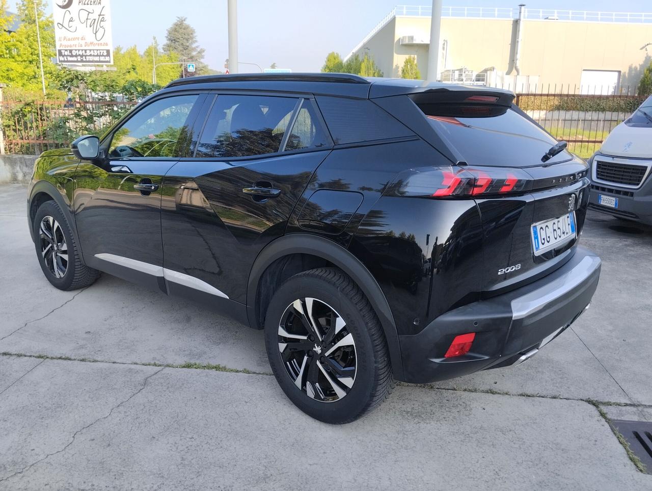 Peugeot 2008 PureTech 130 S&S GT