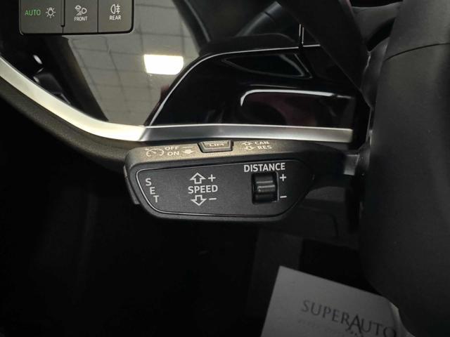 AUDI Q3 35 TDI S tronic Business Advanced