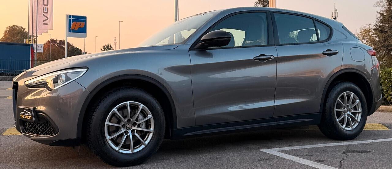 Alfa Romeo Stelvio 2.2 Turbodiesel 190 CV AT8 Q4 Business