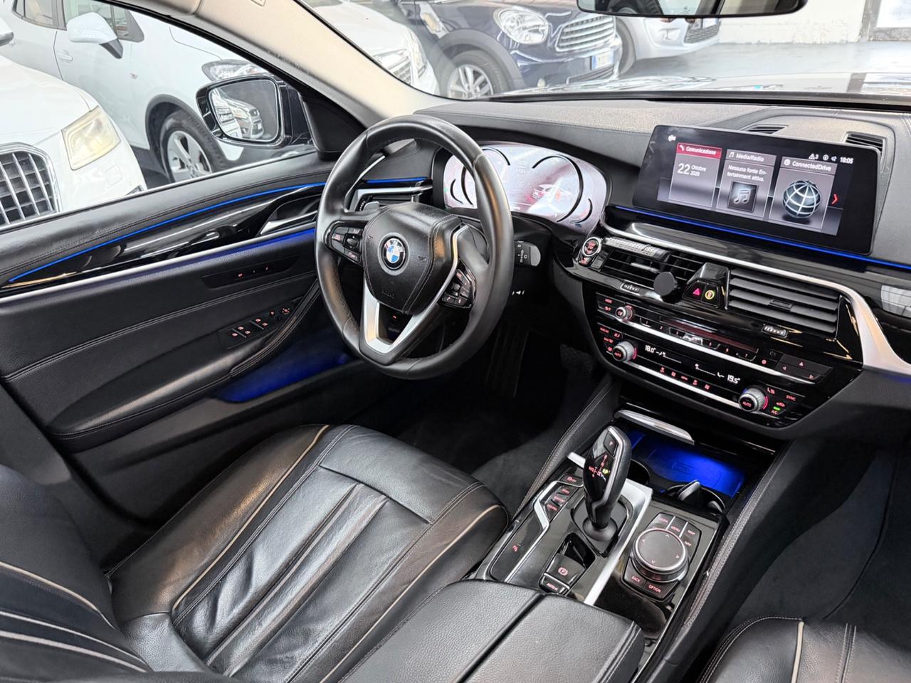 BMW 520d 190CV AUTOMATICO Touring Luxury-Line EURO 6 C GARANZIA
