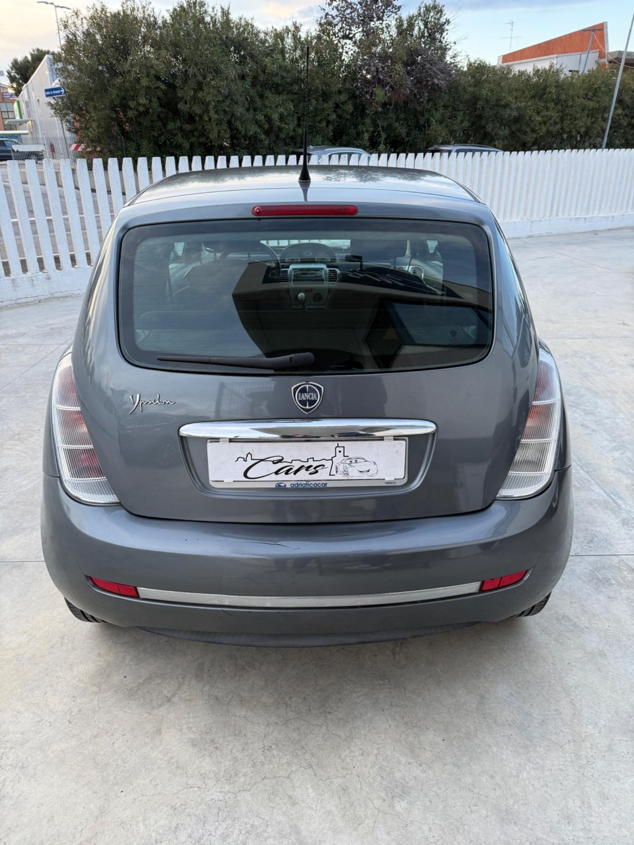 Lancia Ypsilon 1.2 Oro