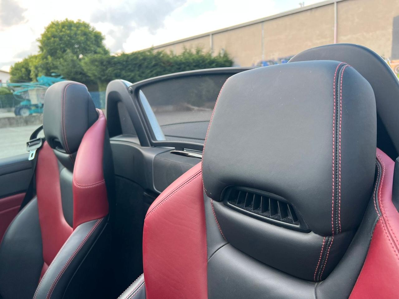 Mercedes-benz SLC 300 AMG line
