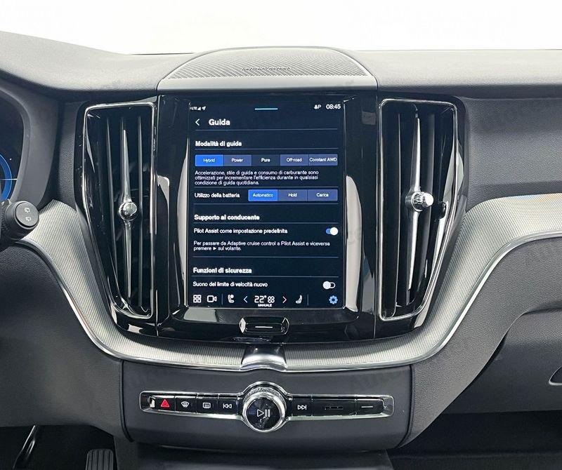 Volvo XC60 XC60 T6 PLUG IN RECHARGE PHEV PLUS DARK AWD AUT