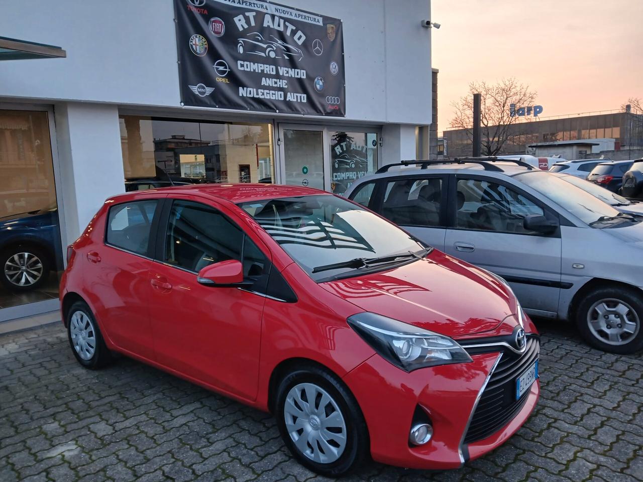 Toyota Yaris 1.4 D-4D 5 porte Lounge