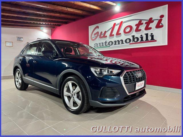 AUDI Q3 2.0 TDI 150 CV S-tronic Business