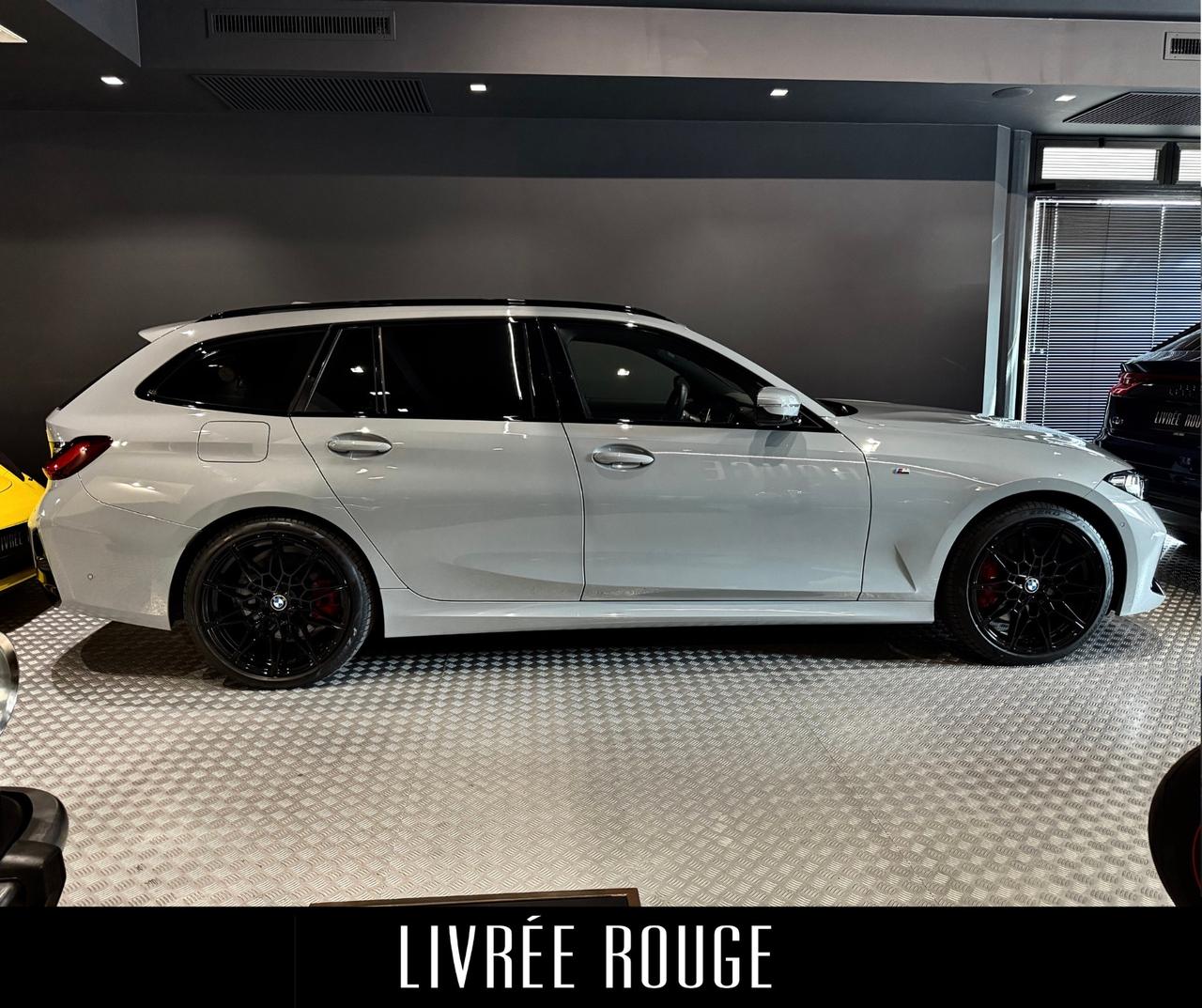 Bmw 330 330i x Drive Touring M sport