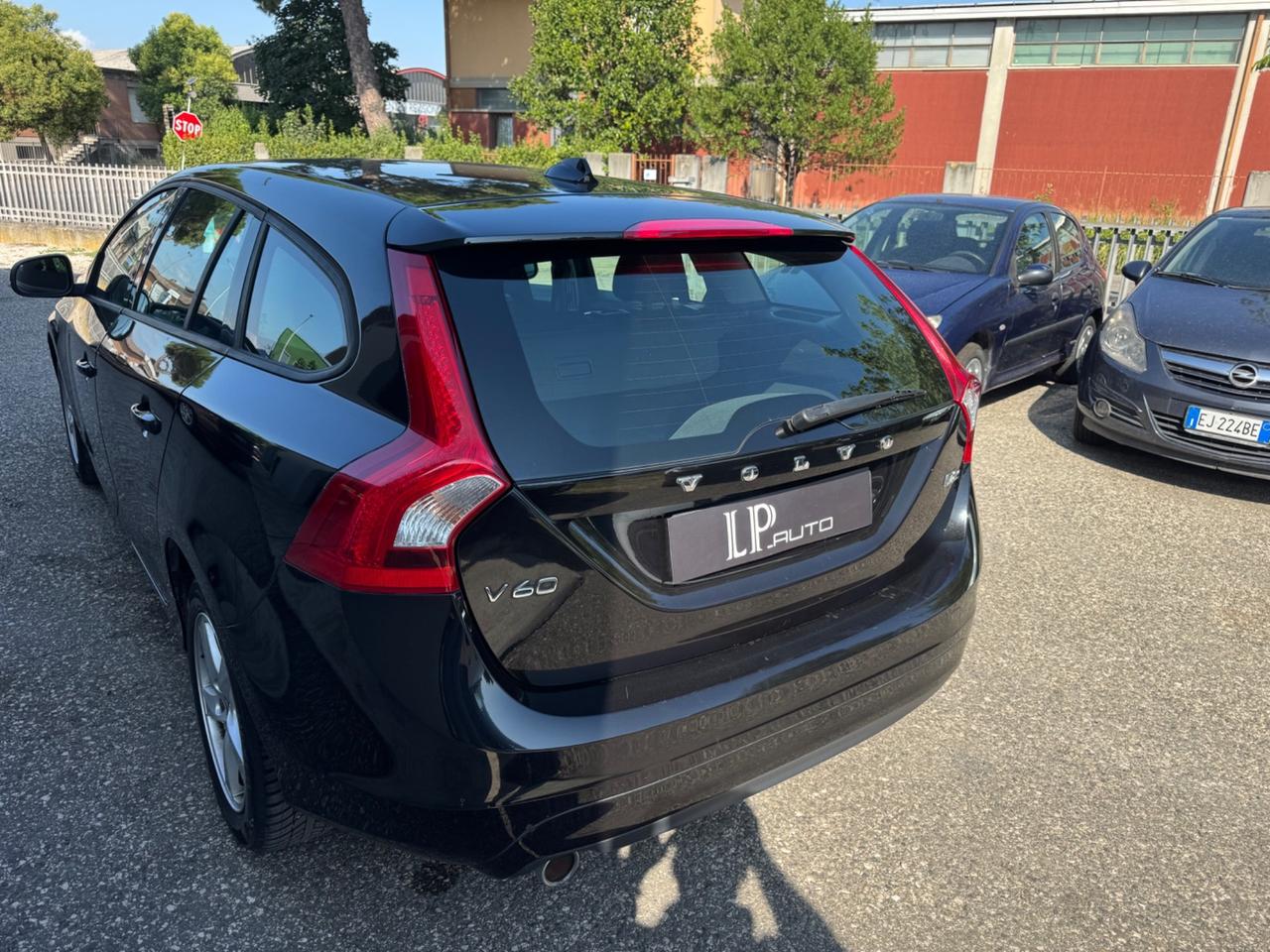 Volvo V60 D2 Momentum