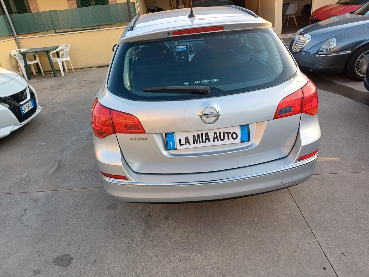 Opel Astra 1.4 Turbo 140CV Sports Tourer GPL Tech Elective