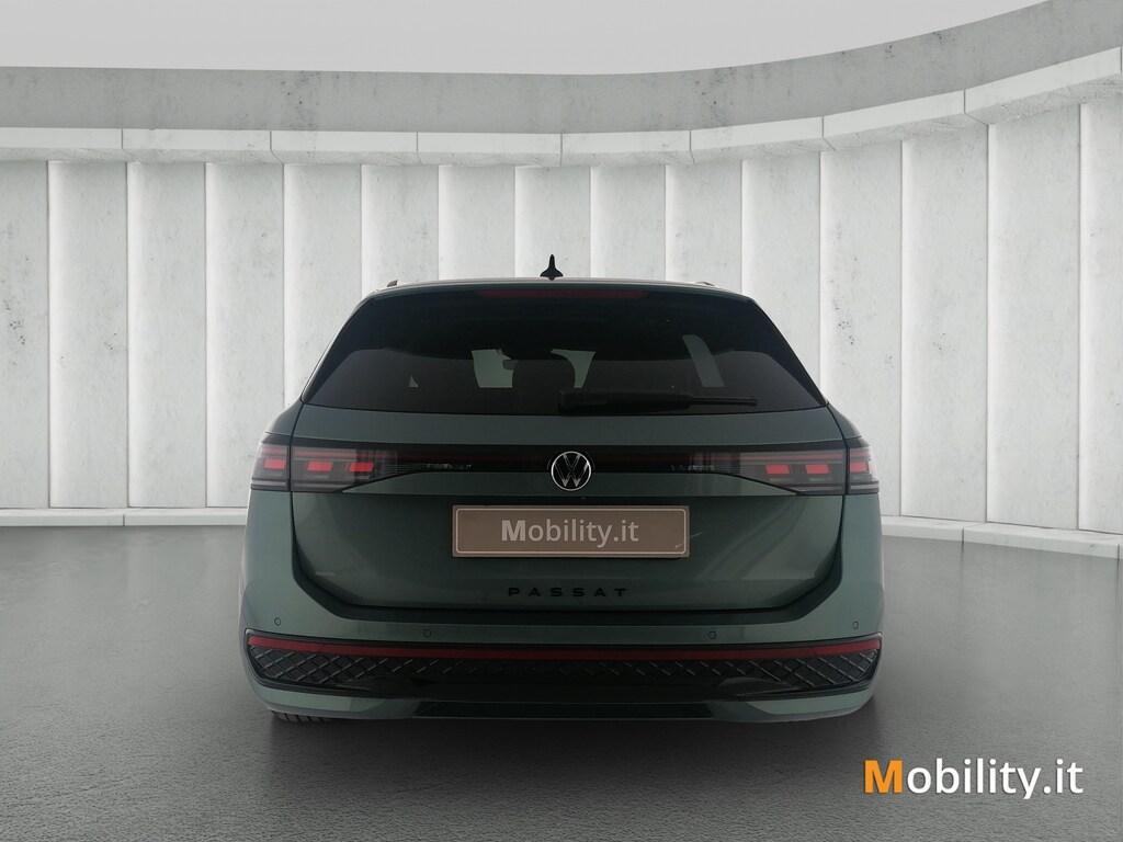 Volkswagen Passat 2.0 TDI SCR R-Line 4Motion DSG