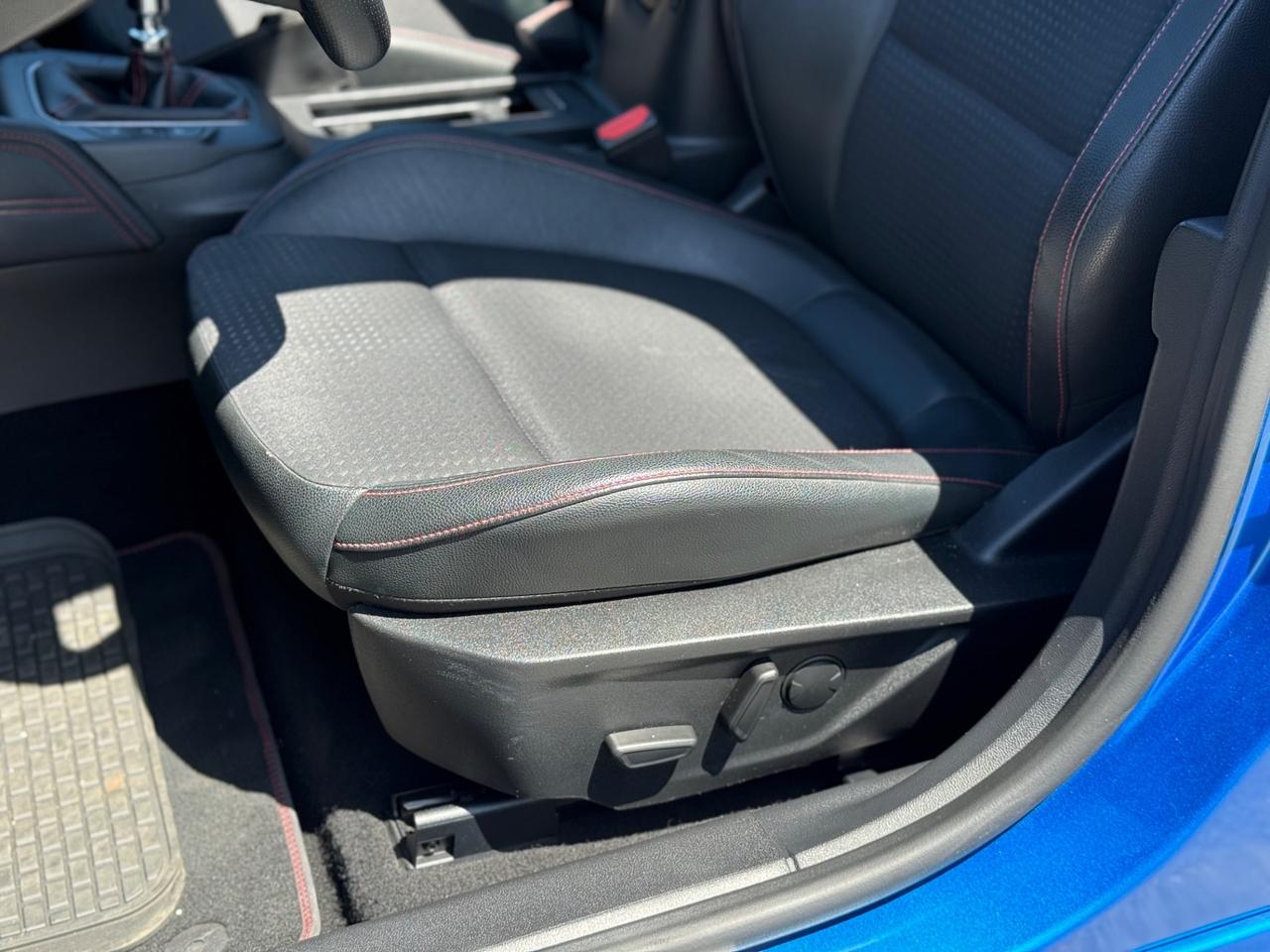 Ford Focus ST-Line Ultra 1.5 150CV KIT-ST straFULL
