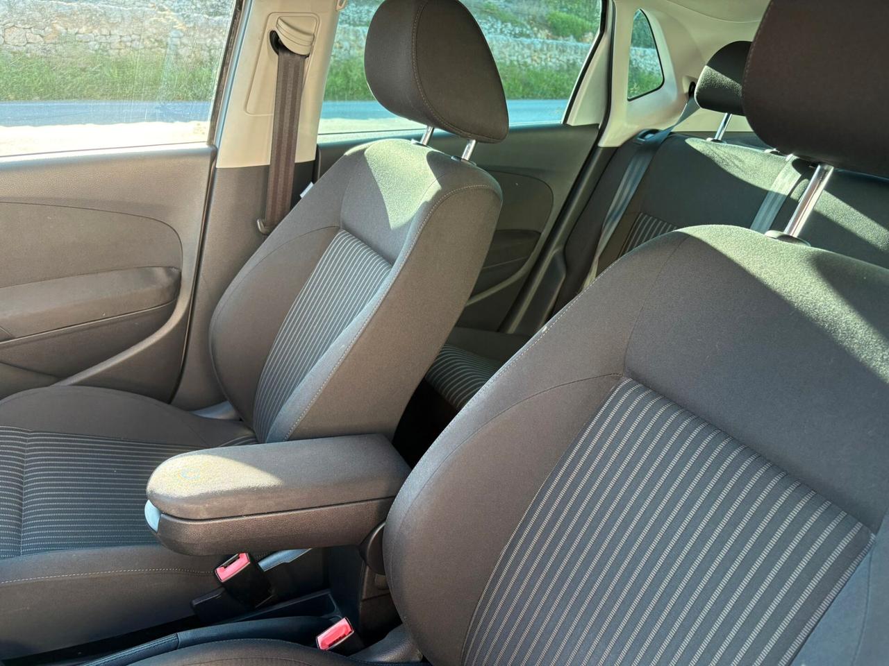 Volkswagen Polo 1.6 TDI 90CV DPF DSG 5 porte Highline