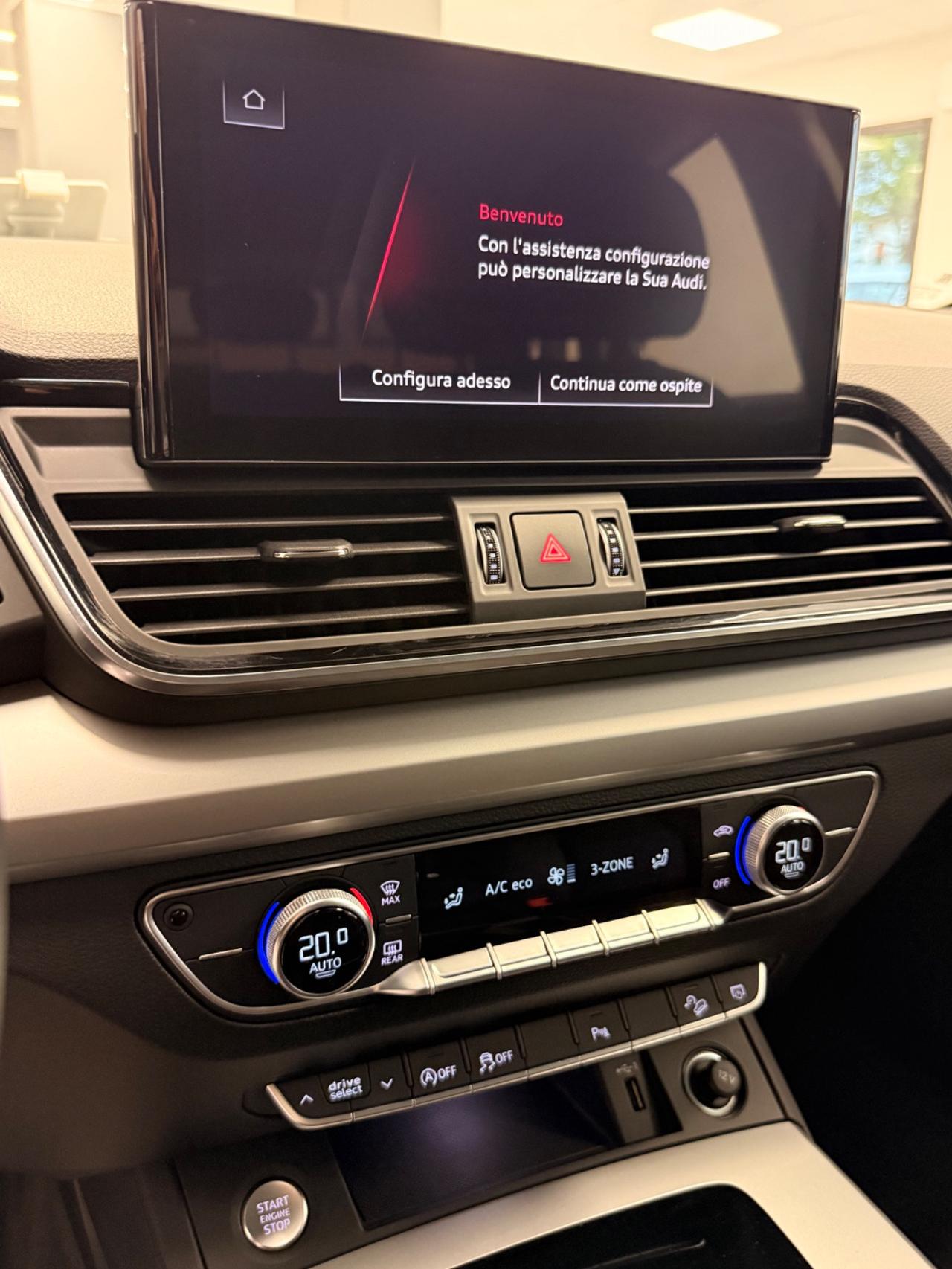 Audi Q5 2.0 tdi S-tronic 163cv Iva esposta