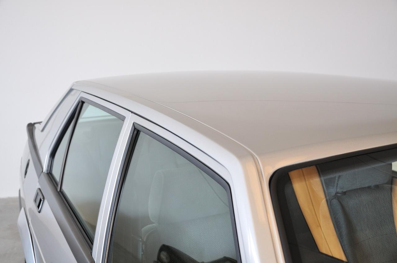Alfa Romeo 75 2.0i Twin Spark CRS tagliandata perfetta