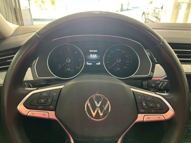 VOLKSWAGEN Passat Variant 2.0 TDI SCR EVO DSG Business