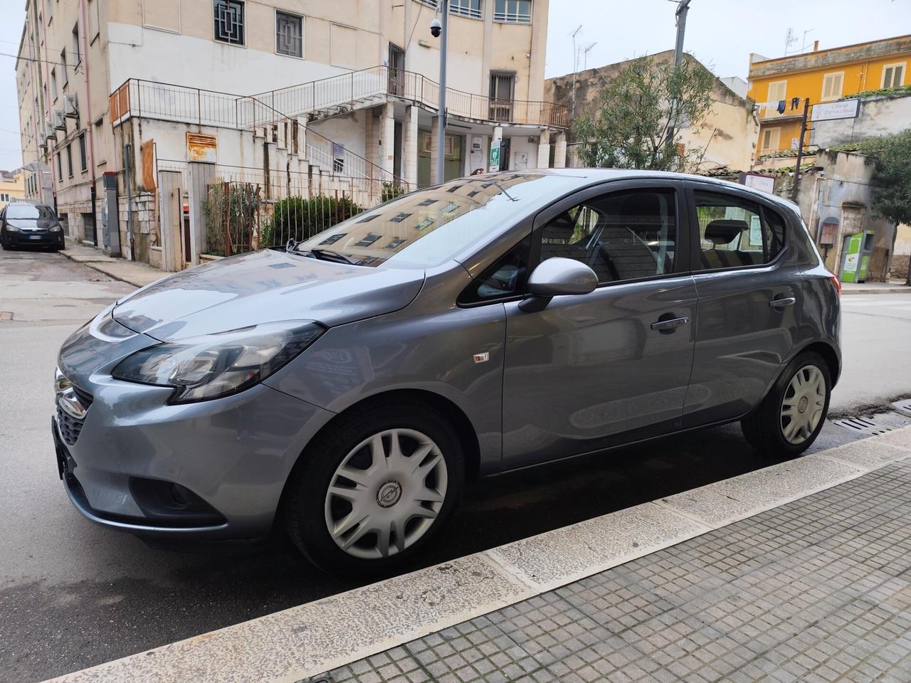 Opel Corsa 1.4 90CV GPL Tech 5 porte