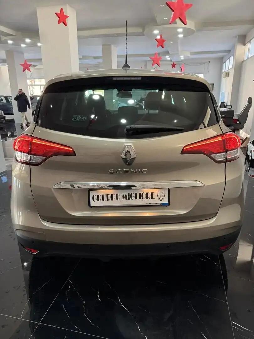 Renault Scénic dCi 8V 110 CV EDC Energy Intens