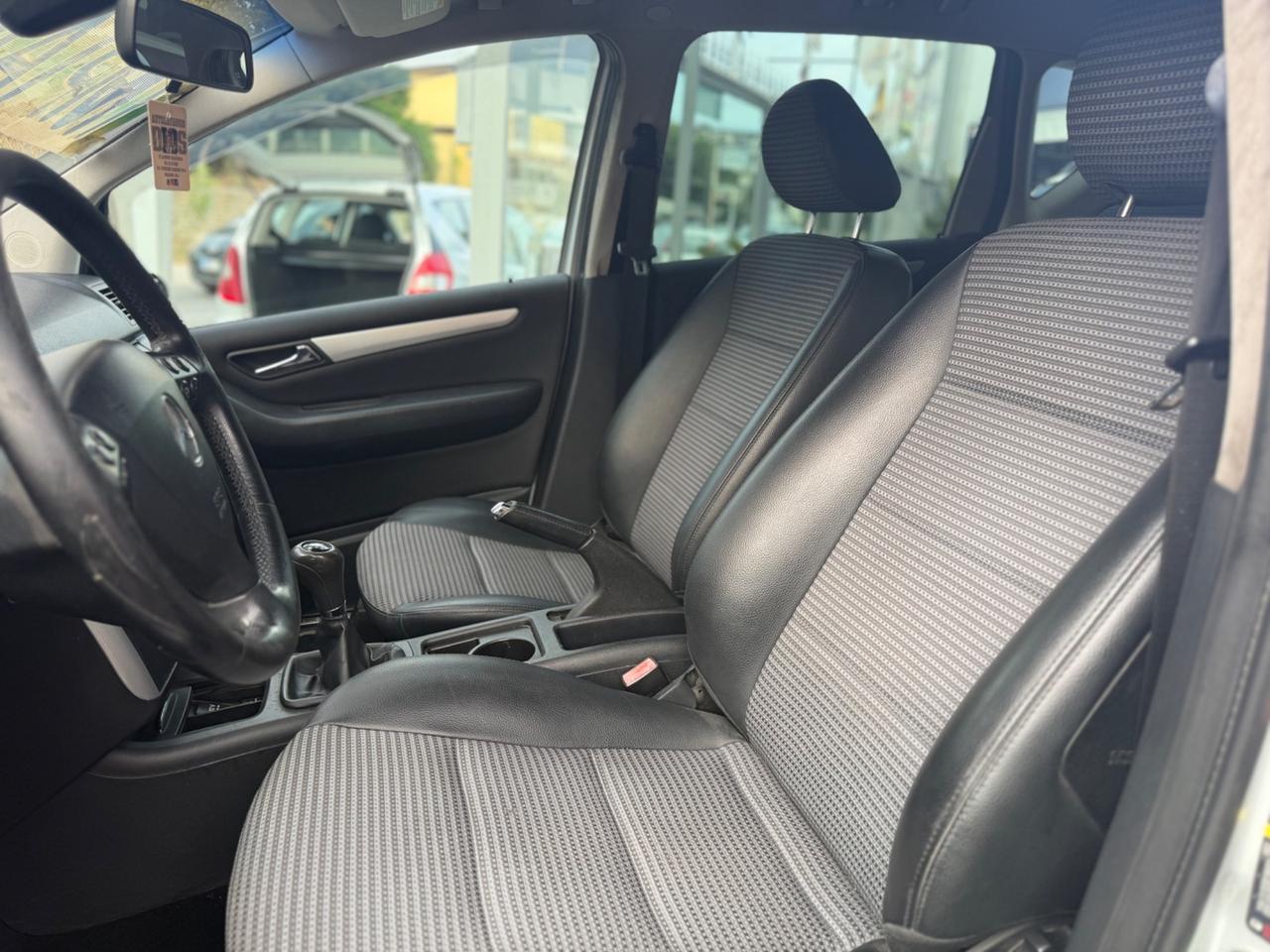 Mercedes-benz A150 GPL