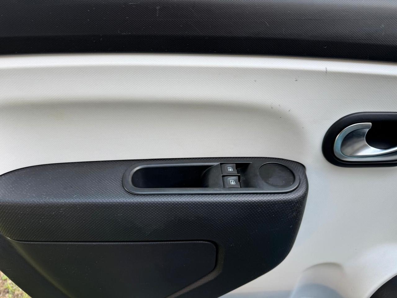 RENAULT TWINGO SCe Stop&Start ENERGY NEOPATENTATI