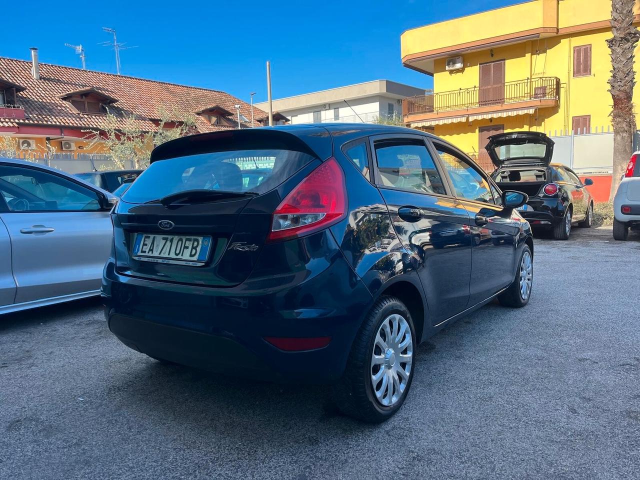 Ford Fiesta 1.4 5 porte Bz.- GPL Titanium