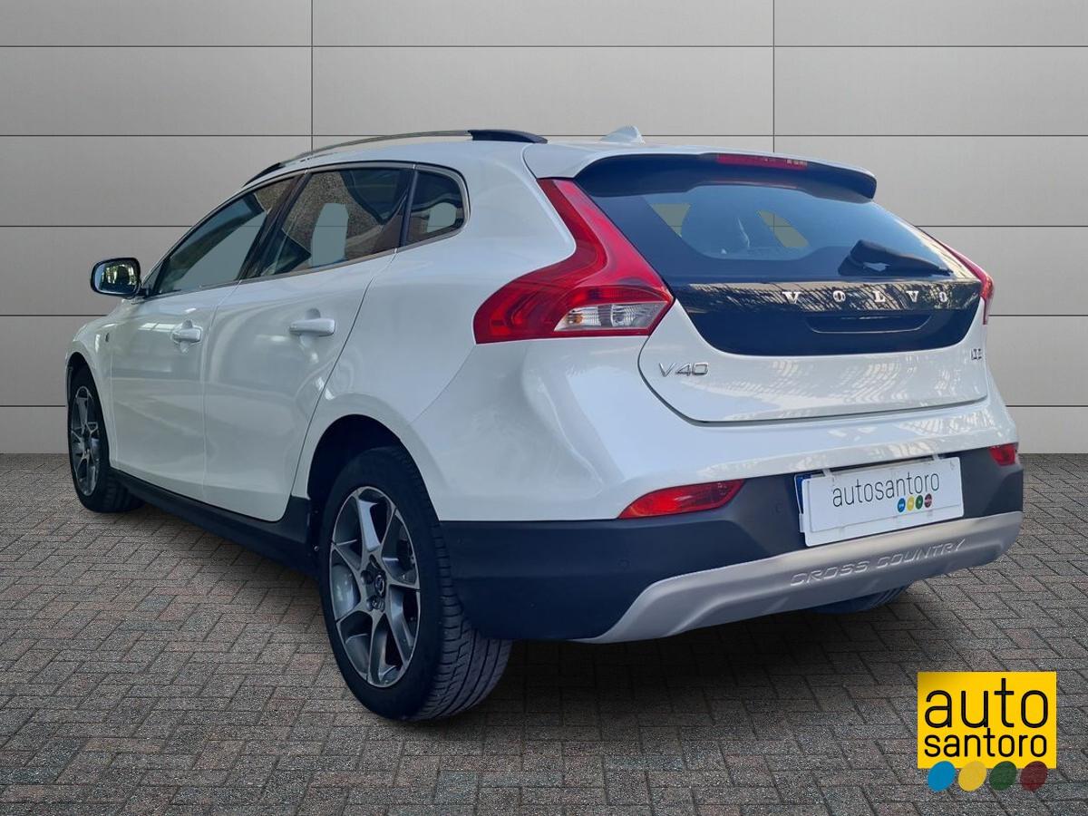 VOLVO V40 CROSS COUNTRY 2.0