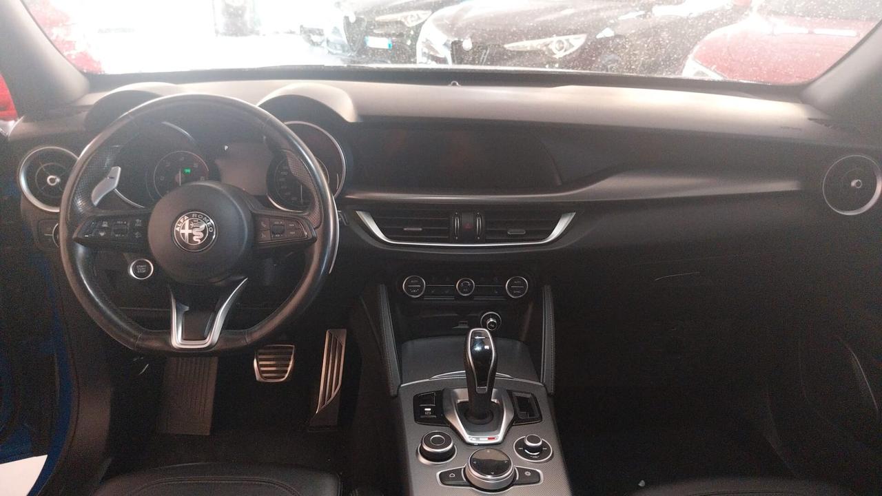 Alfa Romeo Stelvio 2.2 CC 210 CV AT8 Q4 Veloce