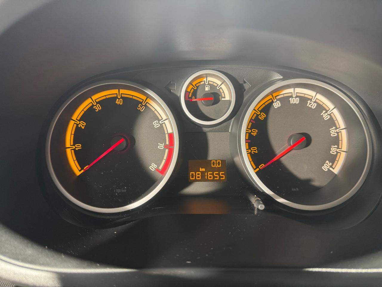 Opel Corsa 1.2 80cv 5 porte 81.000KM