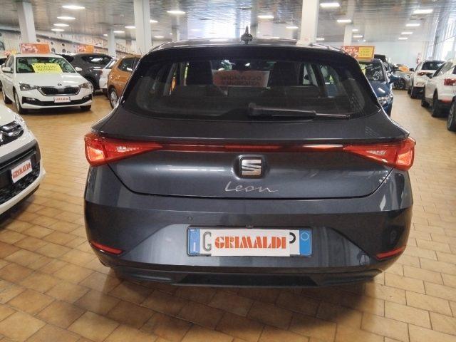 SEAT Leon 1.5 hybrid DSG Business LED 17" GRIMALDI SP. DAY