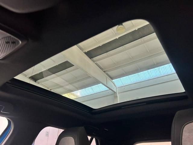 PEUGEOT 2008 motore elettrico 136 CV GT TETTO APRIBILE