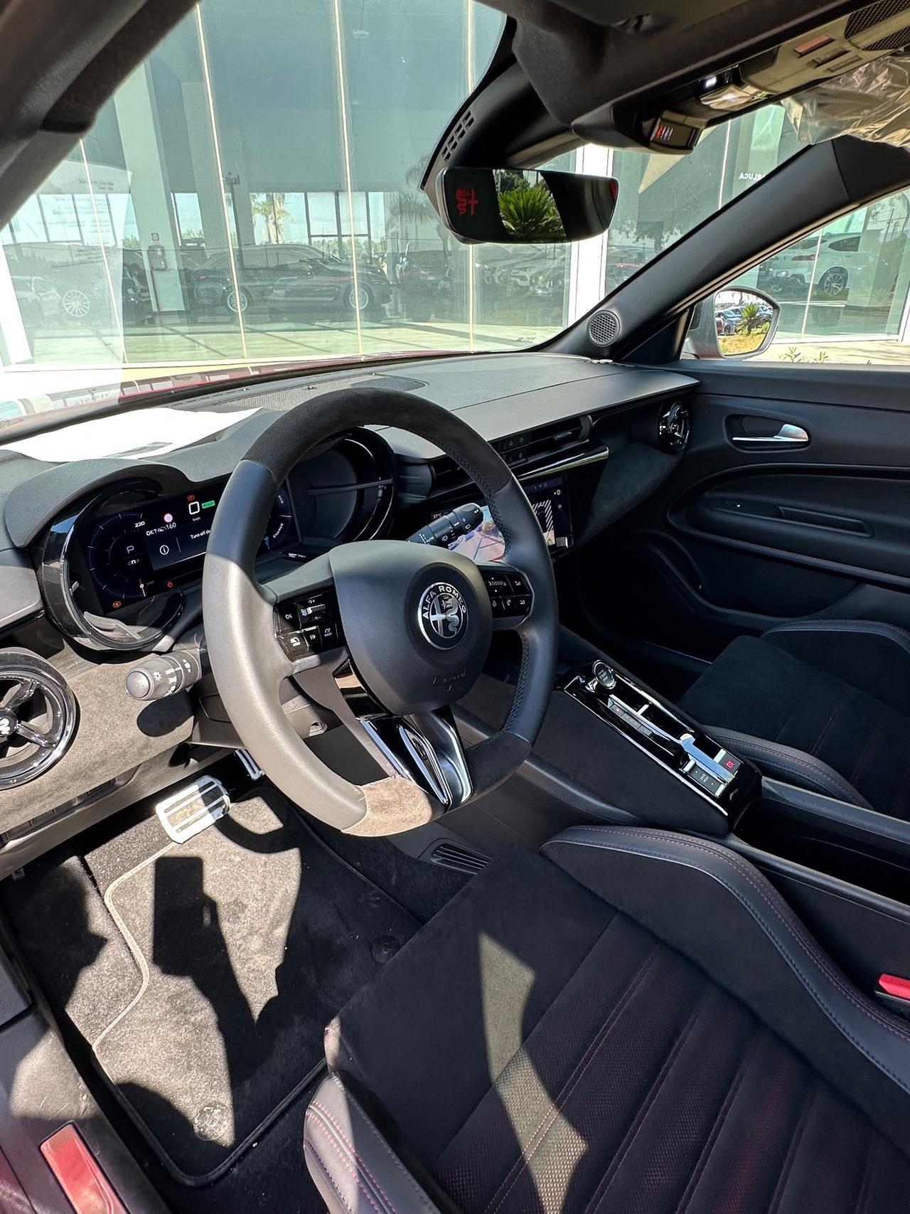 Alfa Romeo Junior bev Speciale offerta T-Stock prezzo imperdibile