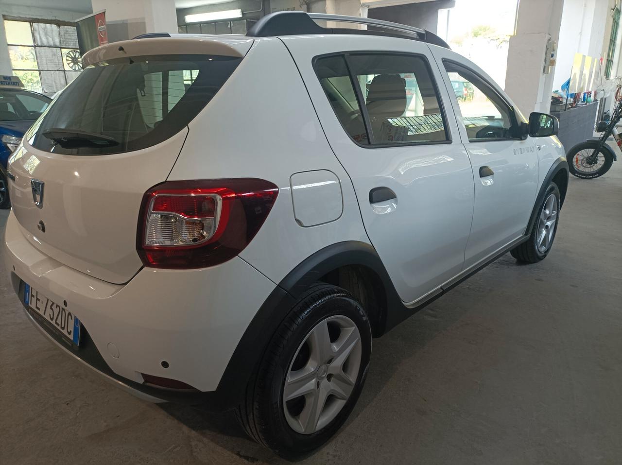 Dacia Sandero Stepway 0.9 TCe 12V Turbo (GPL NUOVO)