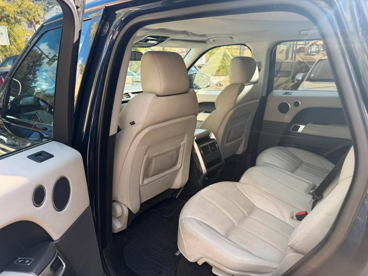 Land Rover Range Sport 3.0 TDV6 SE