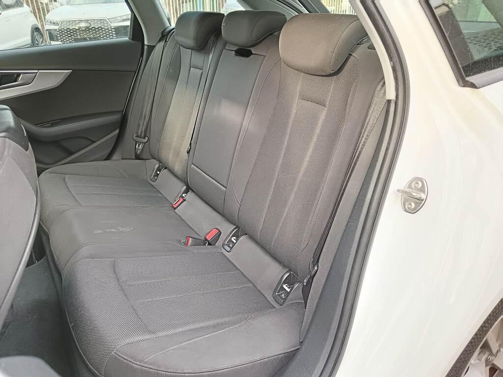 Audi A4 Avant 2.0 tfsi g-tron Business 170cv s-tronic