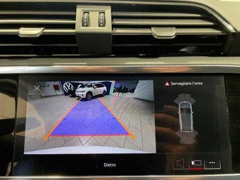 Audi Q3 II 2018 45 1.4 tfsi e Identity Black s-tronic