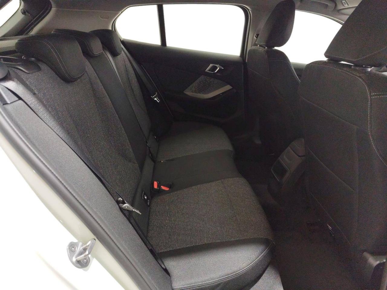 BMW Serie 1 120d 48V MSport Design