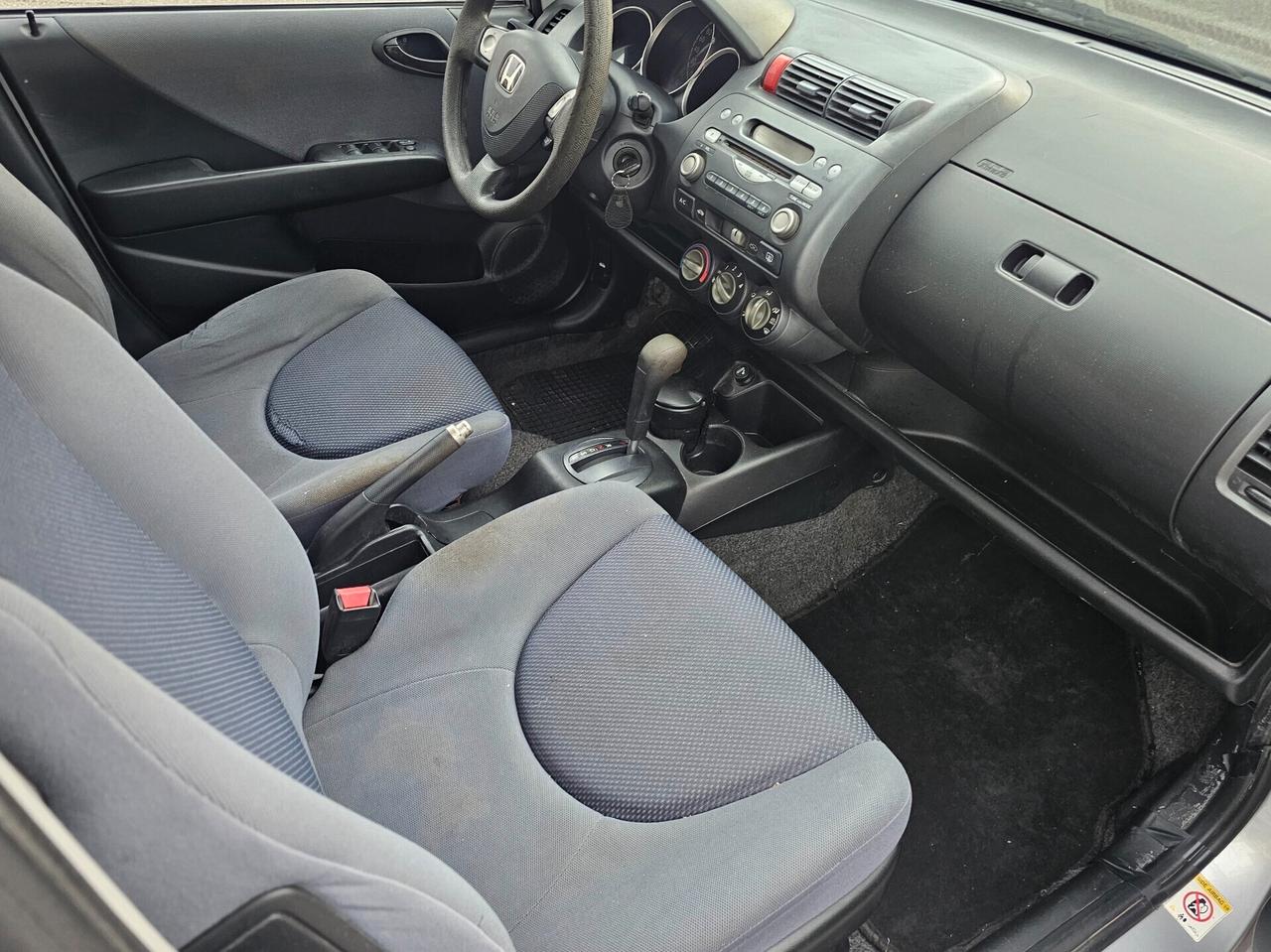 Honda Jazz 1.4 i-DSi 5p. 7 Speed CVT