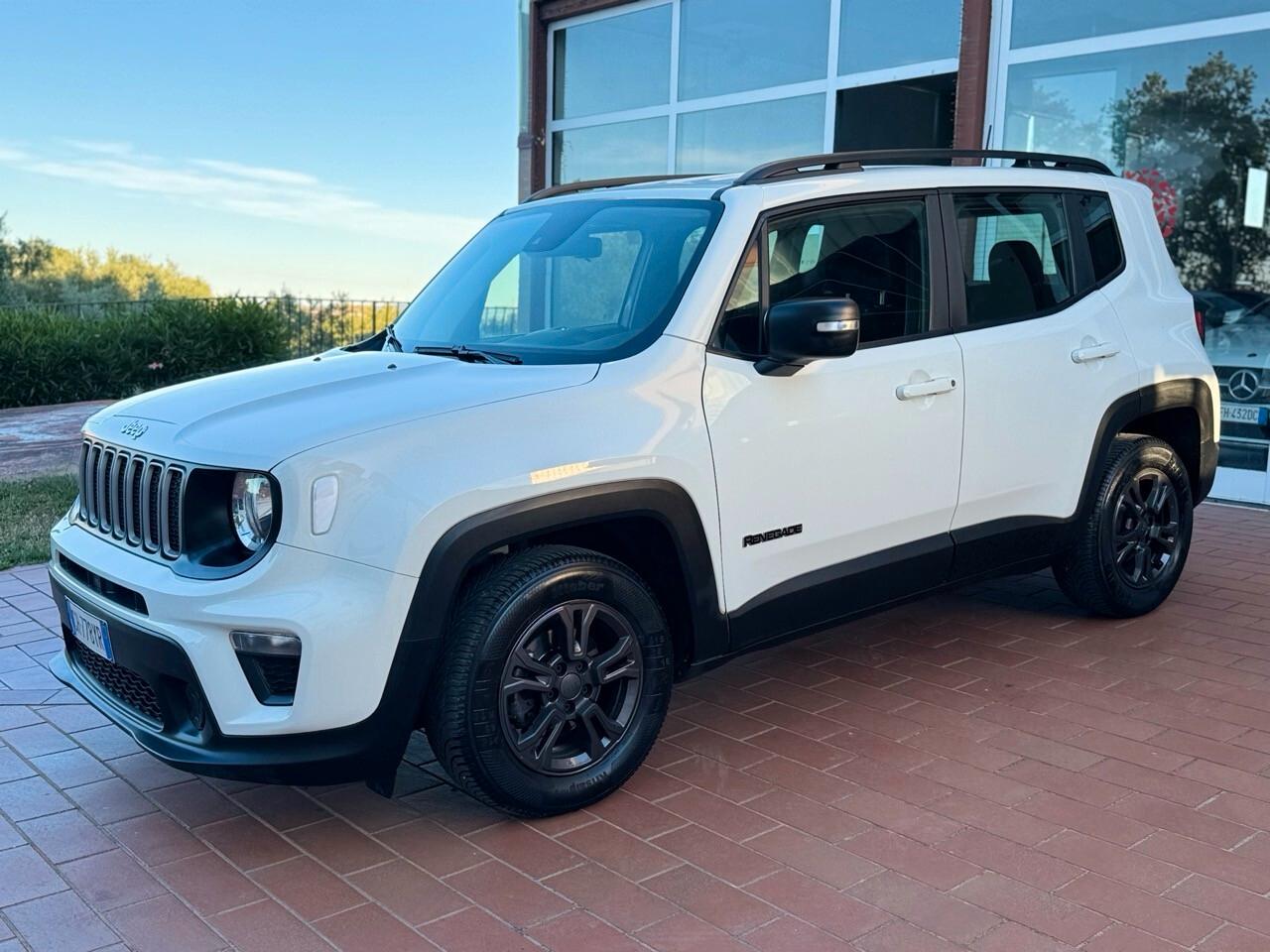 Jeep Renegade 1.6 Mjt - Bianca/Nero – Da €180/mese – Garanzia