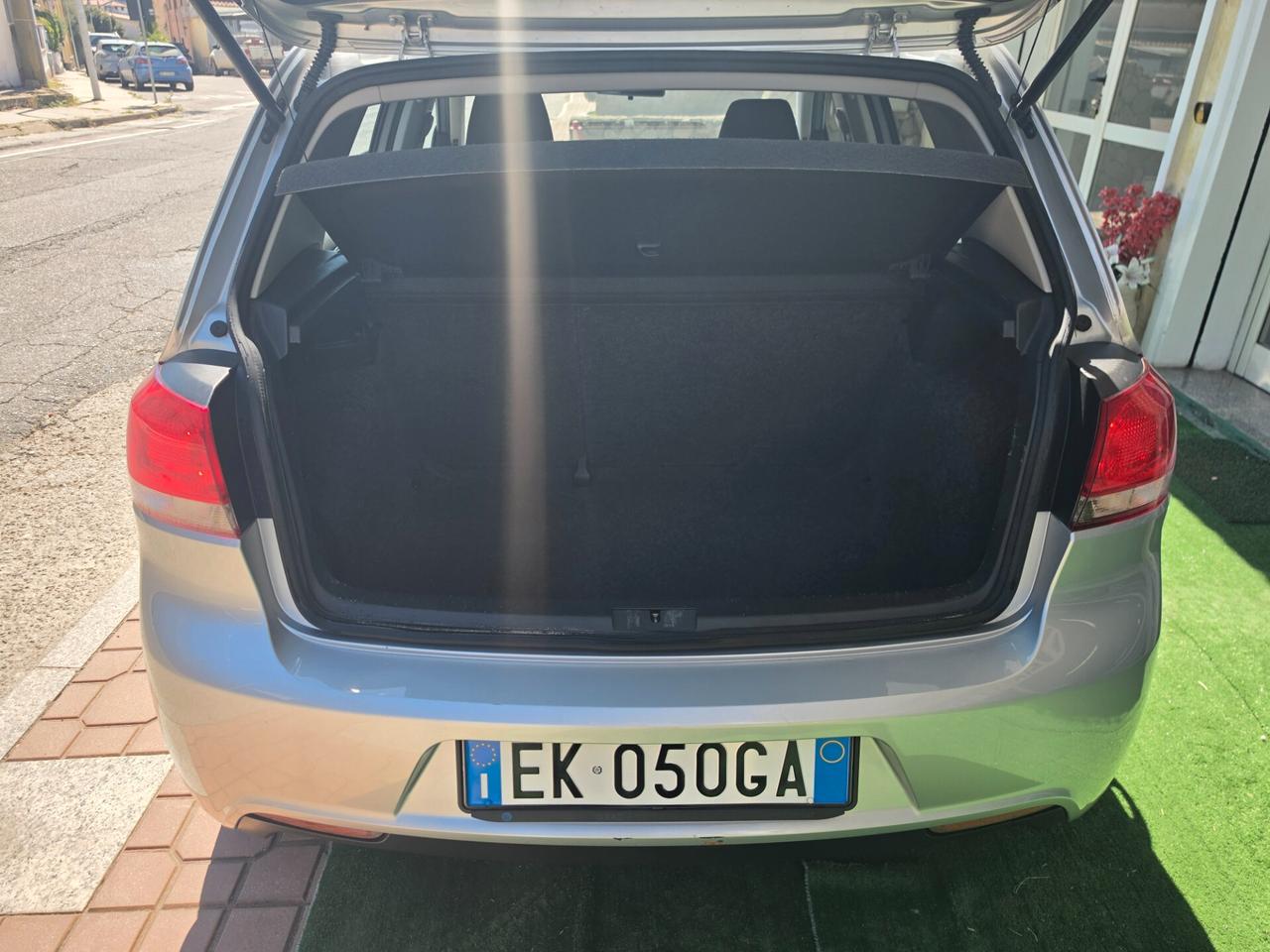 Volkswagen Golf 1.6 TDI 5p.sport edition