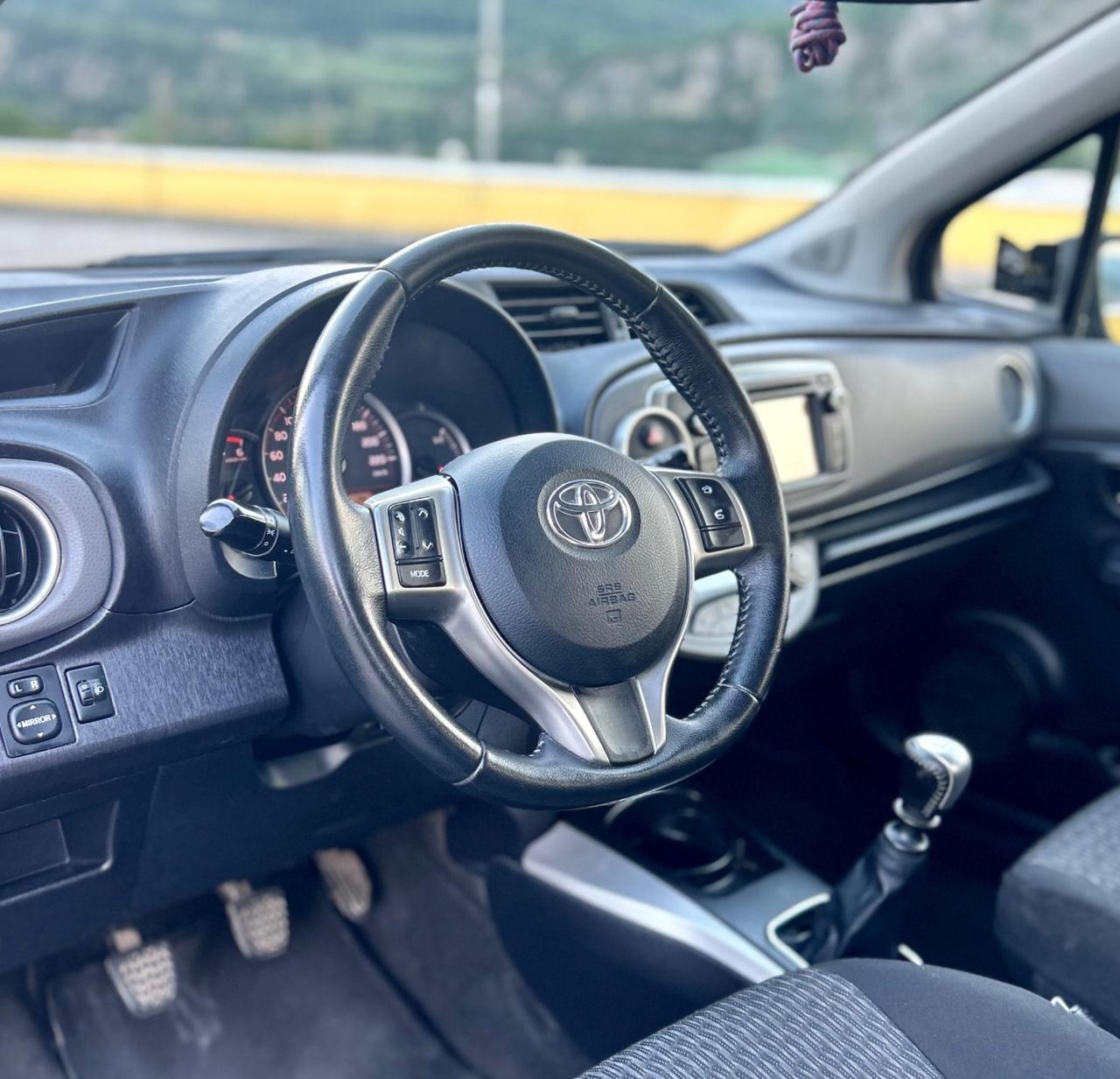 Toyota Yaris 1.4 D-4D 5p. Lounge Neopatentati 2013