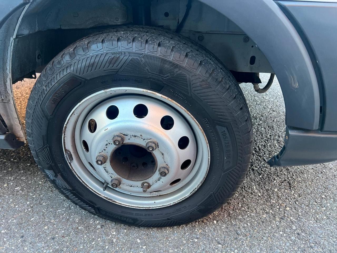 Ford Transit 2.2TDCi 125CV