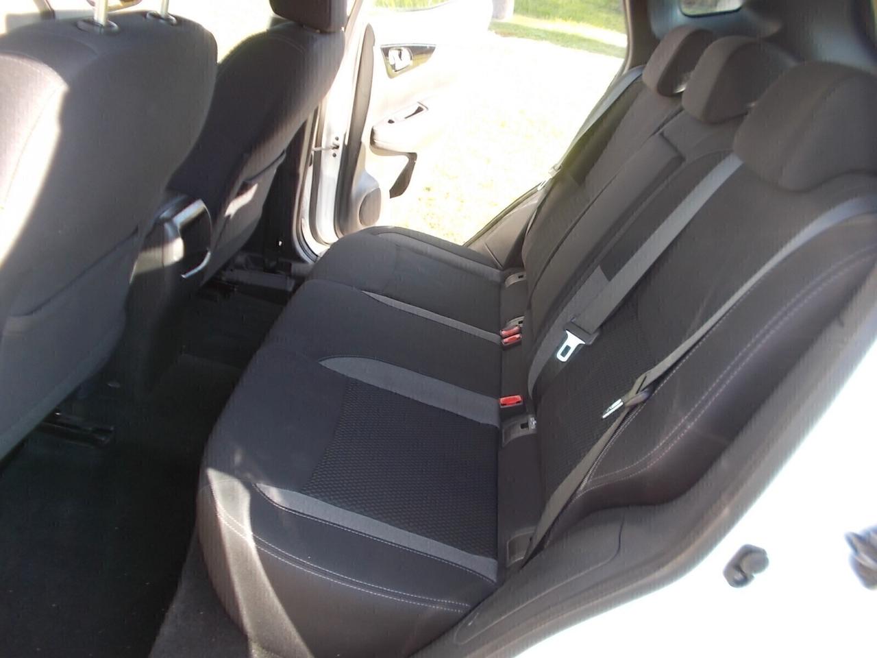 Nissan Qashqai 1.5 dCi *FULL OPTIONAL* come NUOVA