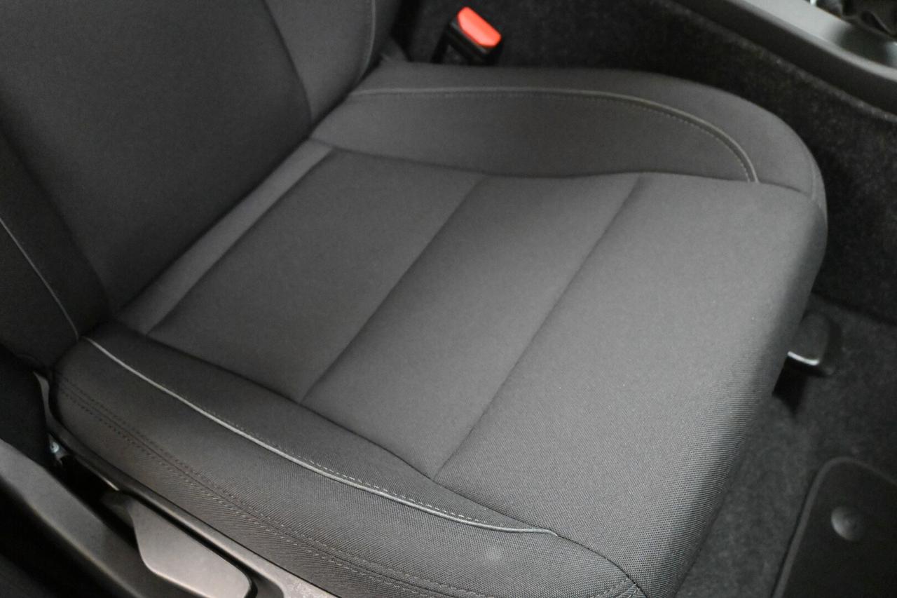 VOLVO XC40 (2017-->) XC40 T2 Momentum