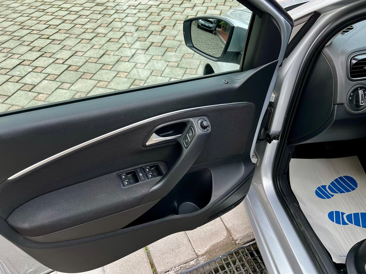 Volkswagen Polo 1.2 TSI 5p. Highline Neopatentati 69000km