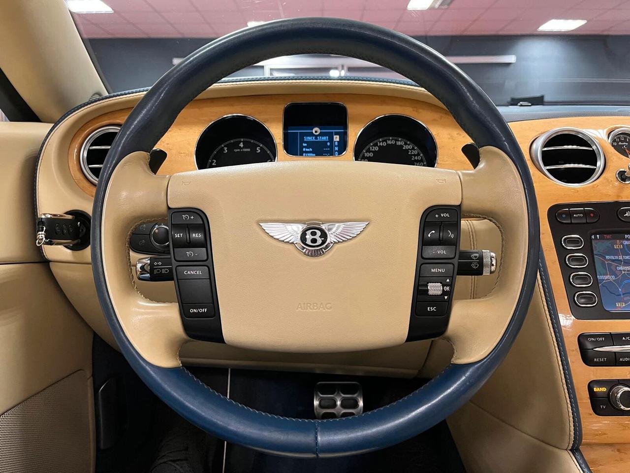 Bentley Continental GTC