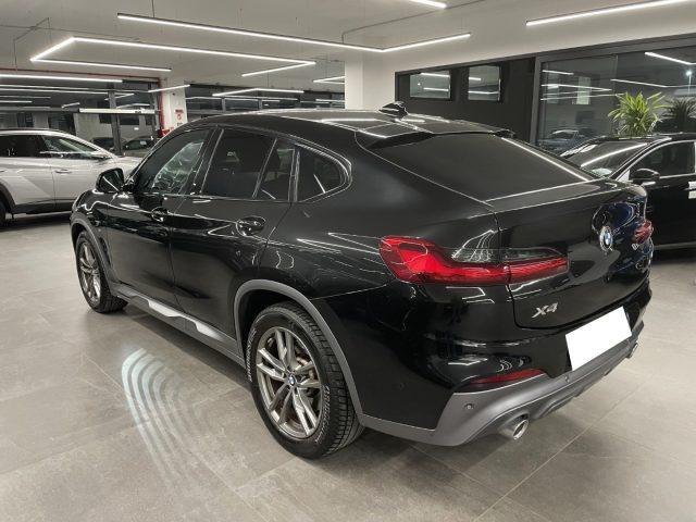 BMW X4 2.0 D X-Drive 190 CV M-Sport