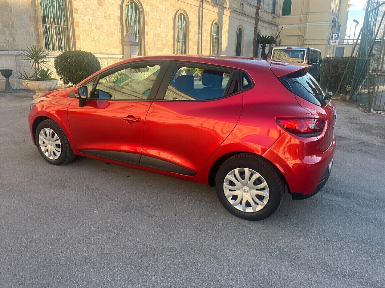 Renault Clio 1.5 dCi 8V 75CV 5 p. NeoPatentati