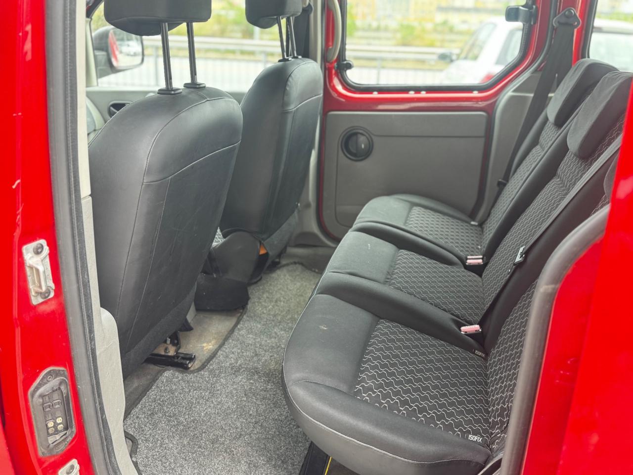 Renault Kangoo 1.6 105CV 5P. Benzina/GPL 2010