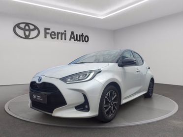TOYOTA Yaris 1.5h style del 2021