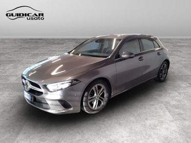 Mercedes-Benz Classe A - W177 2018 - A 180 d Business Extra auto