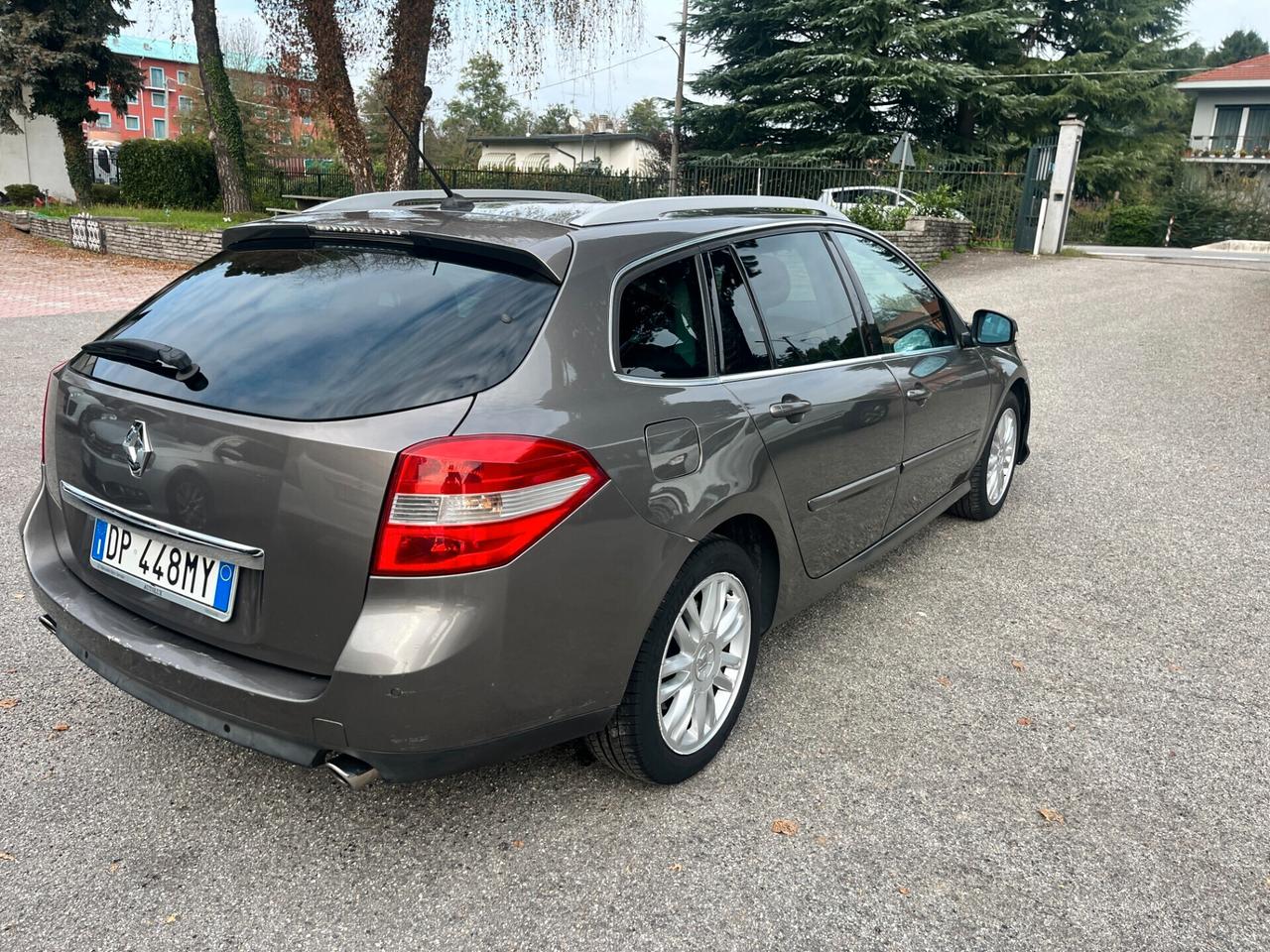 Renault Laguna 2.0 dCi 150CV SporTour Initiale