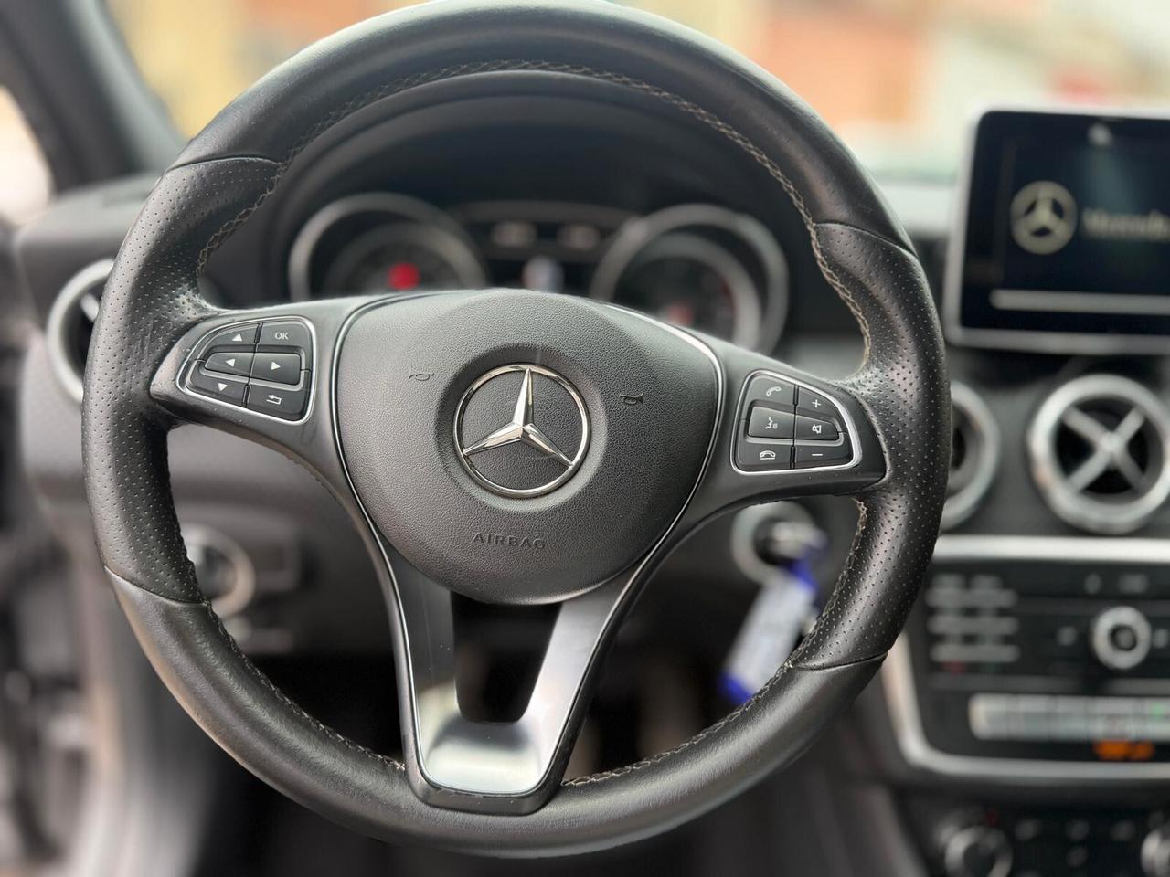 Mercedes-benz A 180 d Sport RESTYILING FULL LED